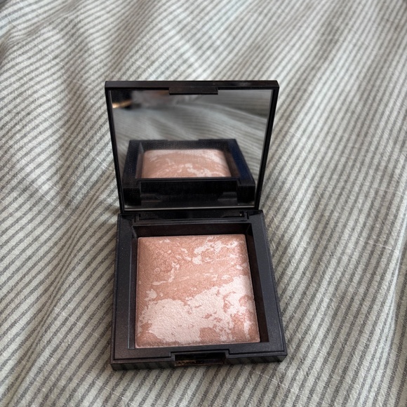 Bare minerals invisible glow - Picture 2 of 2